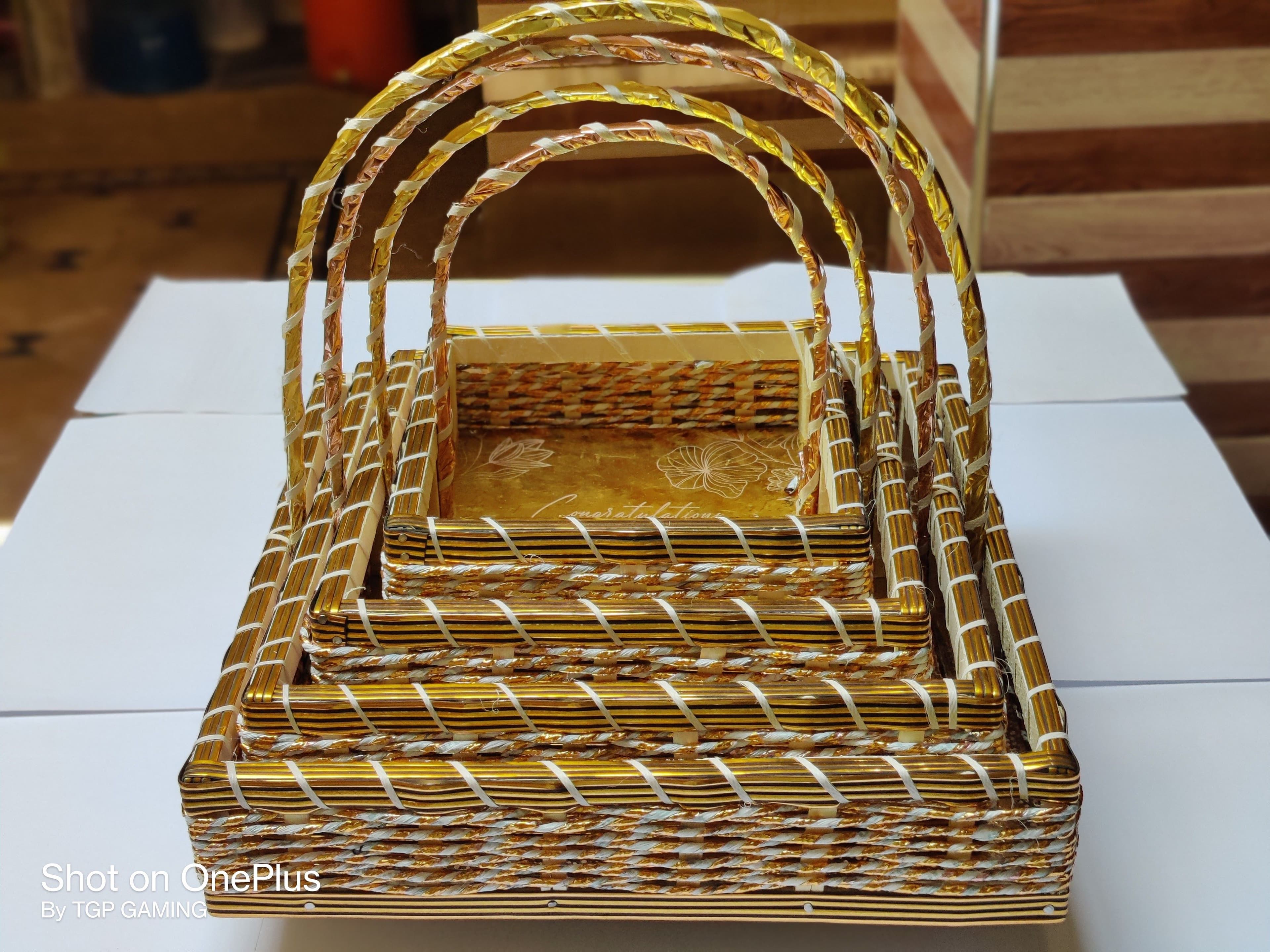 Square golden basket